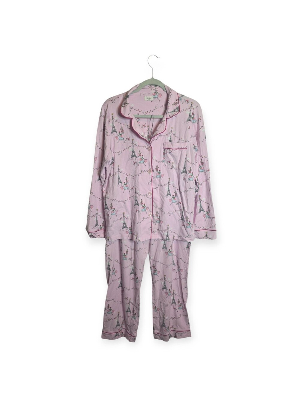 Women's Bed Head Tres Chic Paris themed long sleeve pajama set, size medium